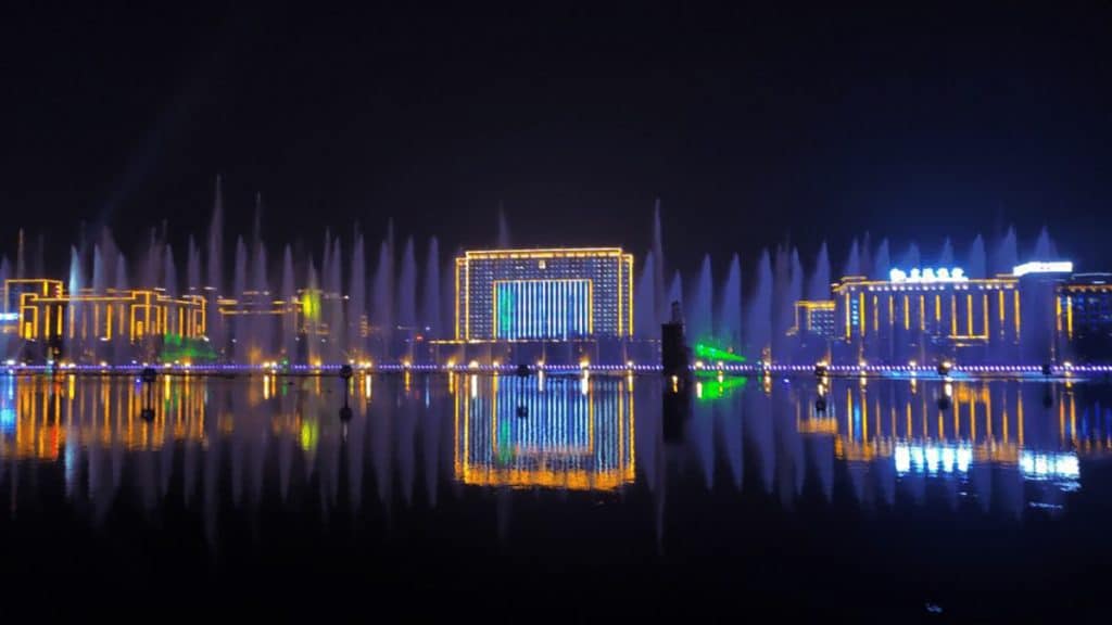 Kaiyuan Lake Musical Fountain